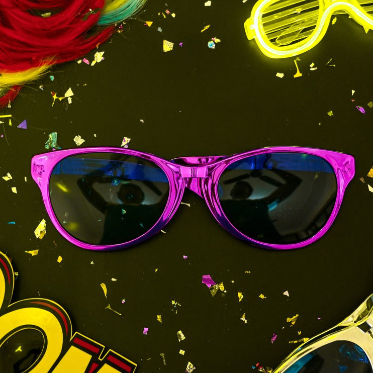 Oversized Party Glasses